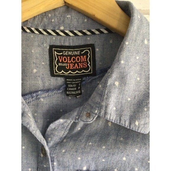 Volcolm Jeans Light Blue White Speckle Polka Dot Pocket Button Down Top Sz Small - Picture 4 of 5